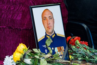 Оренбург простился с героями-летчиками